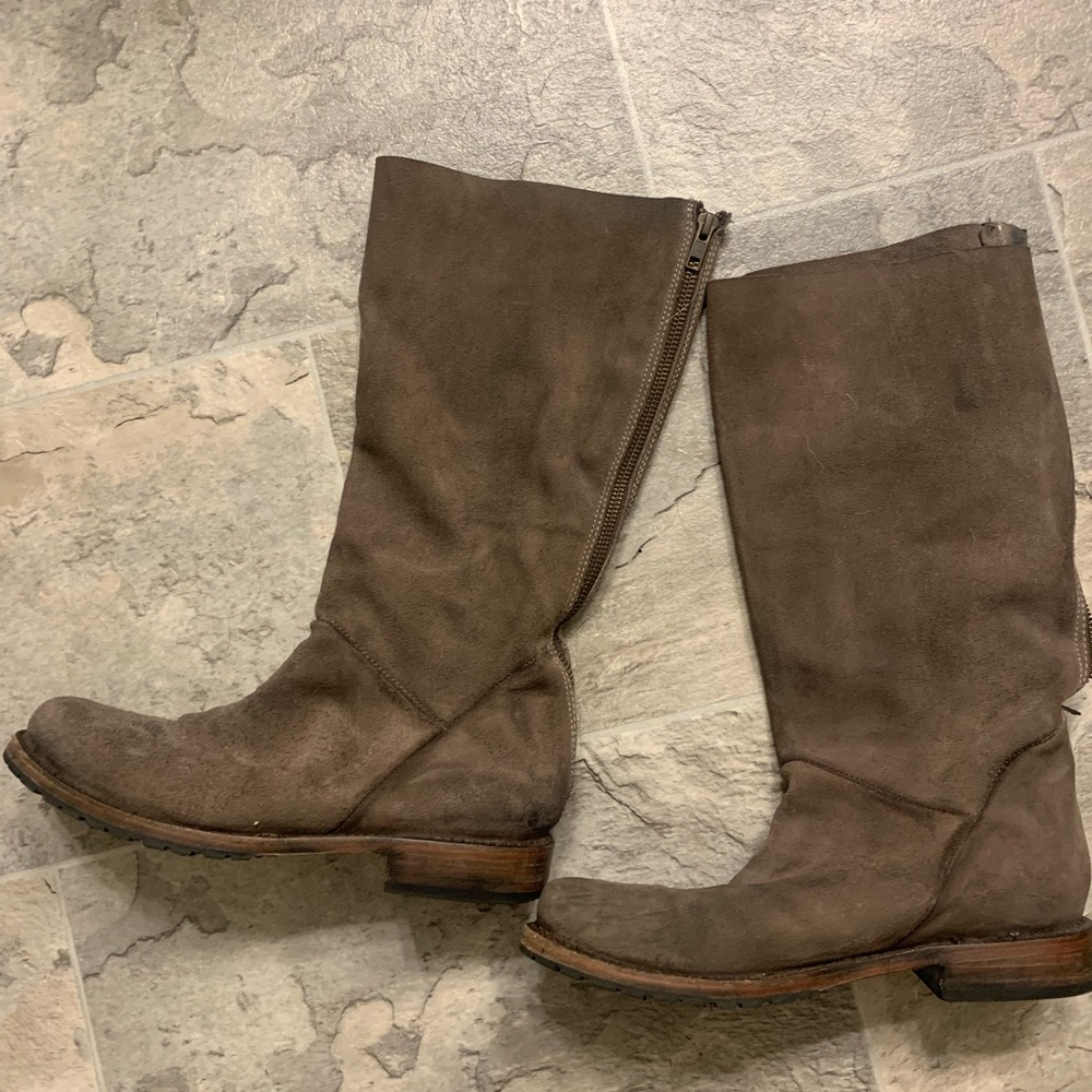 FREEBIRD by Steve Madden rider boots